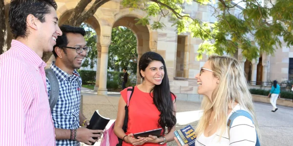Đại học Queensland (Úc) tuyển thẳng học sinh từ tất cả các trường THPT ở Việt Nam